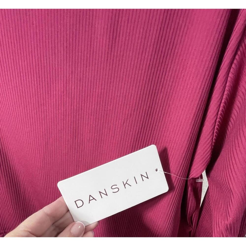 DANSKIN Crossover Rib Pullover Pomegranate Relaxed Stretch Moisture Control XL - Picture 8 of 8